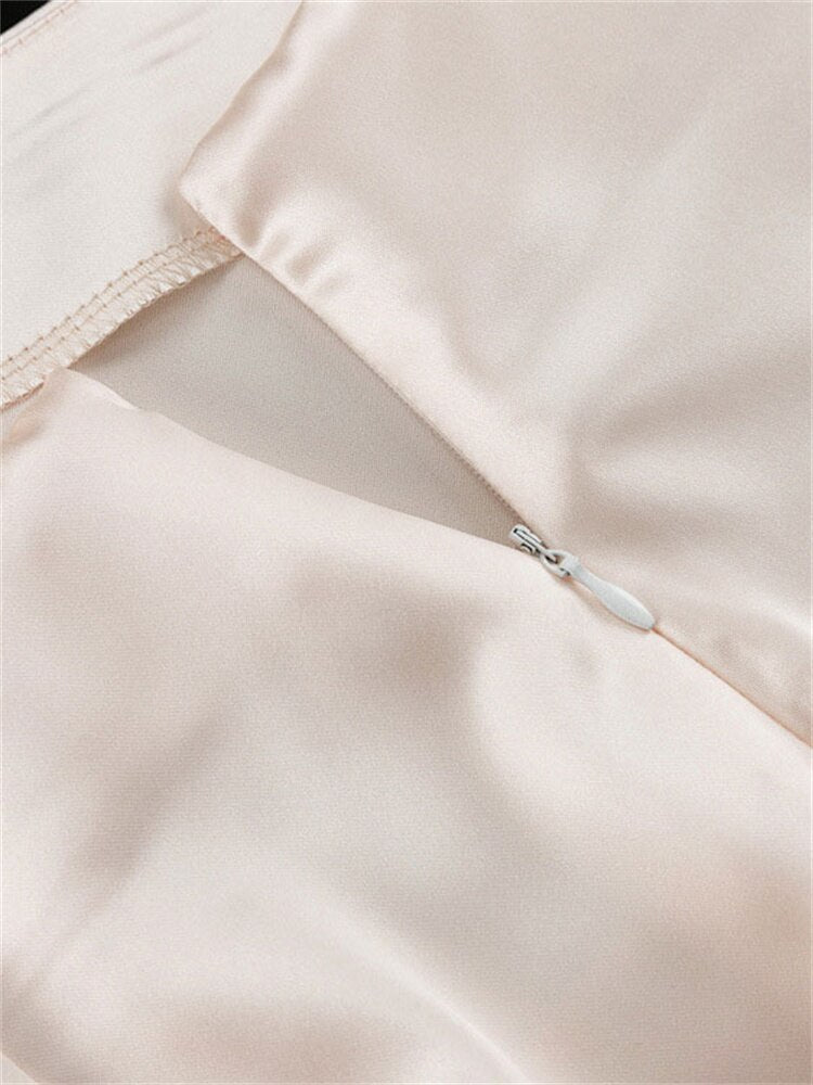 Classic Vintage & Enduringly Stylish Garment