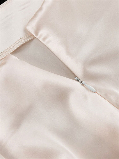 Classic Vintage Garment with a Flattering Fit