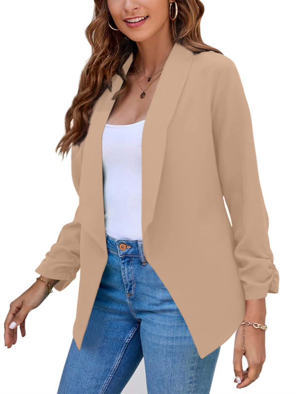 Beautifully Finished Coat in a Timeless Design