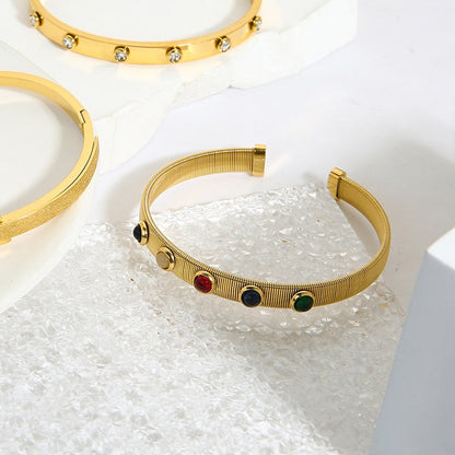 Effortlessly Elegant Garment with a Timeless Design