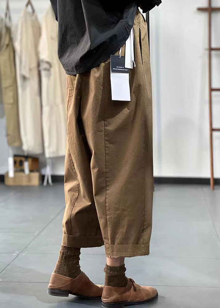 Effortlessly Elegant Pants with a Timeless Design