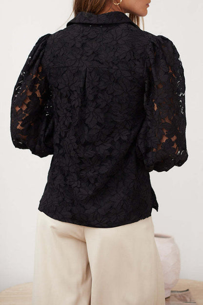 Sophisticated Blouse with a Clean Classic Look