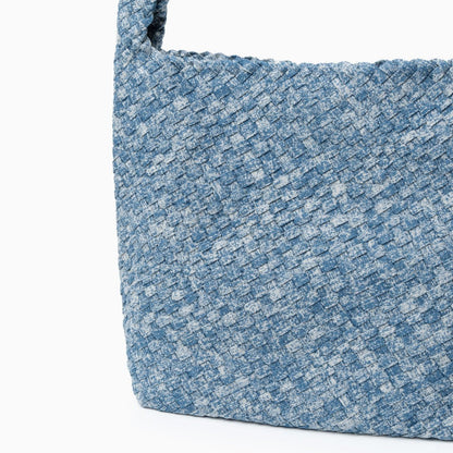 Effortlessly Elegant Bag with a Timeless Design