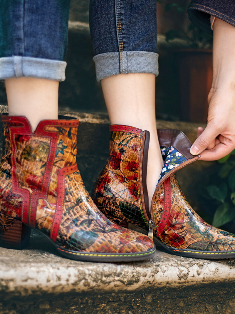 Elegantly Styled Boots for Everyday Wear