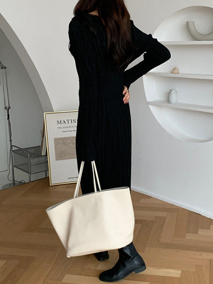 Gracefully Styled Dress for Any Occasion