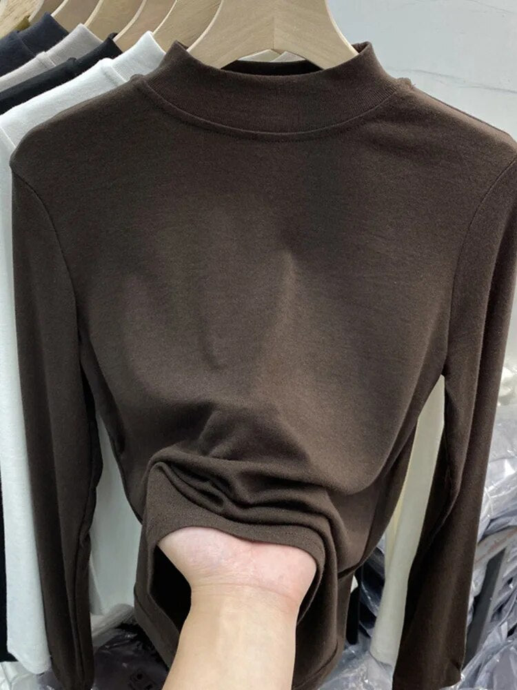 Elegantly Styled T-Shirt for Everyday Wear