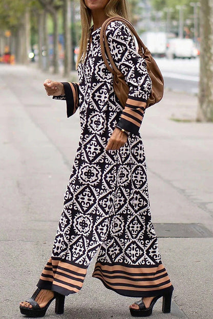 Sophisticated Dress with a Clean Classic Look