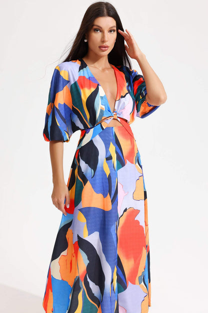 Beautifully Finished Dress in a Timeless Design