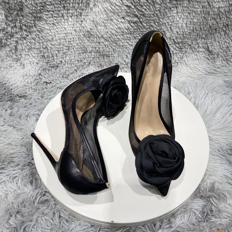 Sophisticated Garment with a Clean Classic Look