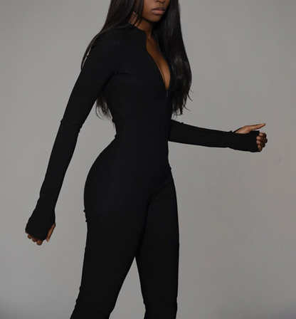 Effortlessly Elegant Garment with a Timeless Design