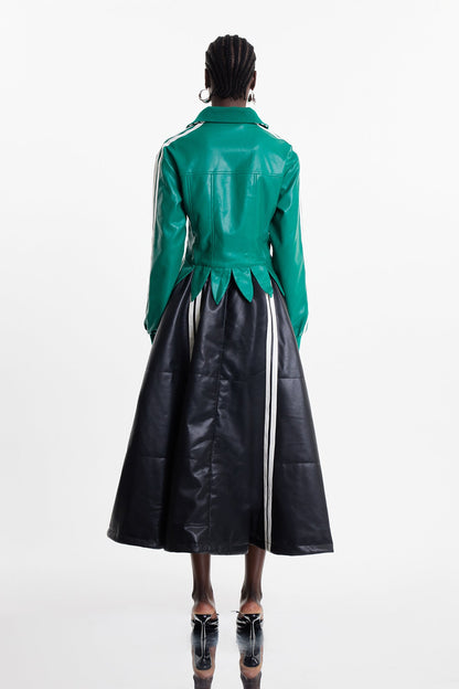 Well Tailored Jacket with a Graceful Silhouette