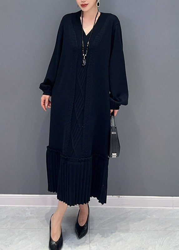 Well Tailored Sweater with a Graceful Silhouette
