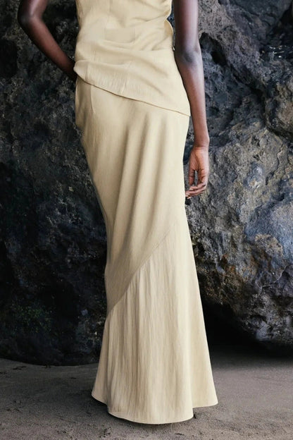 Beautifully Crafted Garment in a Classic Style