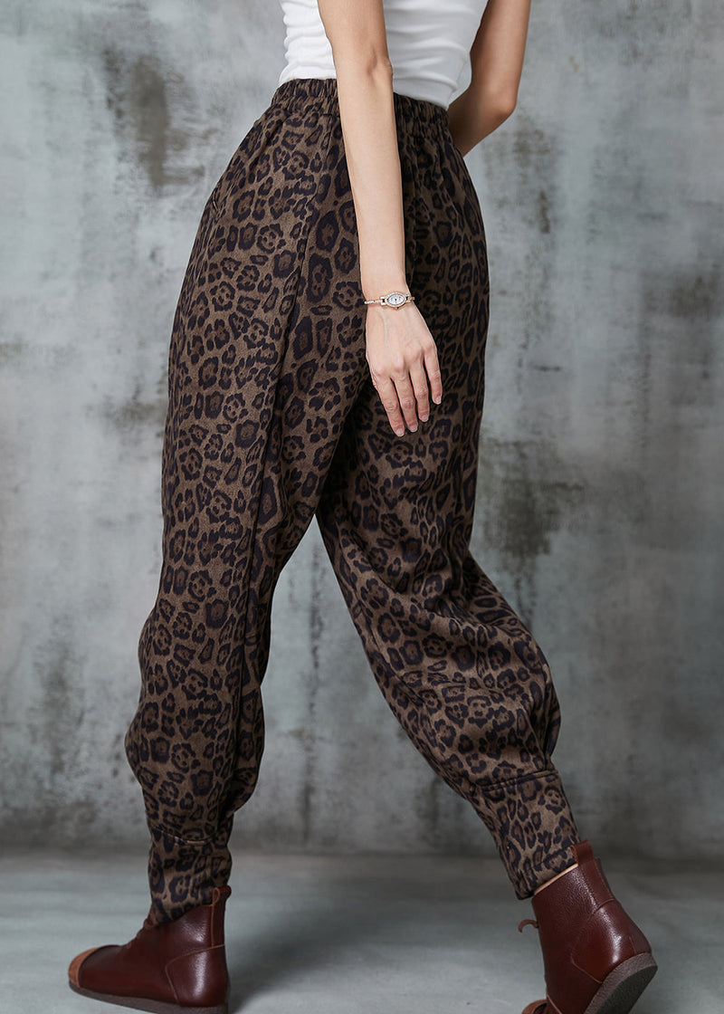 Sophisticated Pants with a Clean Classic Look
