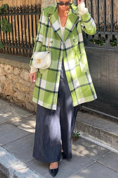 Sophisticated Coat with a Clean Classic Look