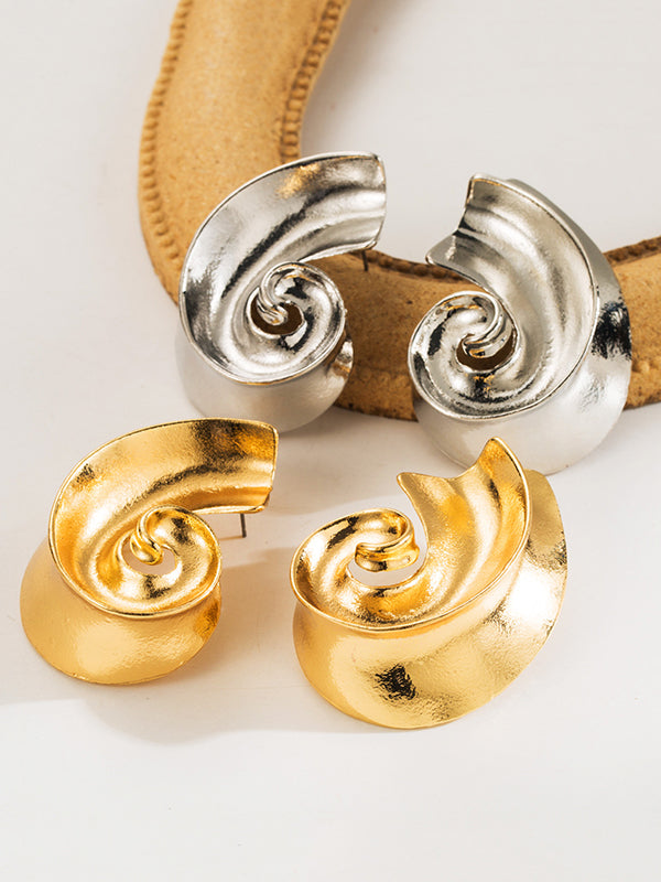 Gracefully Styled Garment for Any Occasion