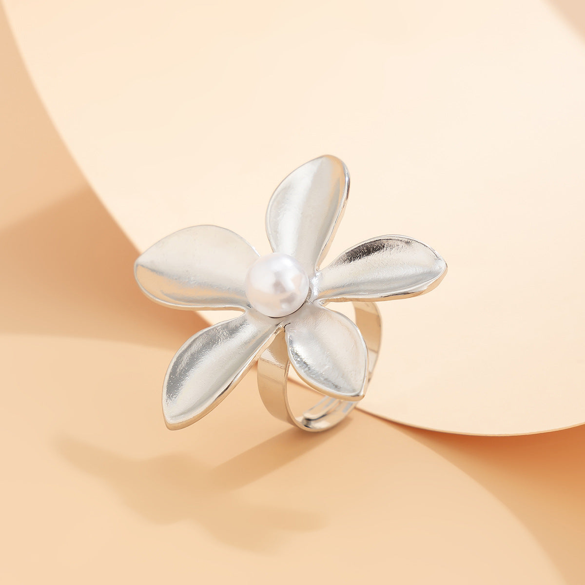 Beautifully Finished Garment in a Timeless Design