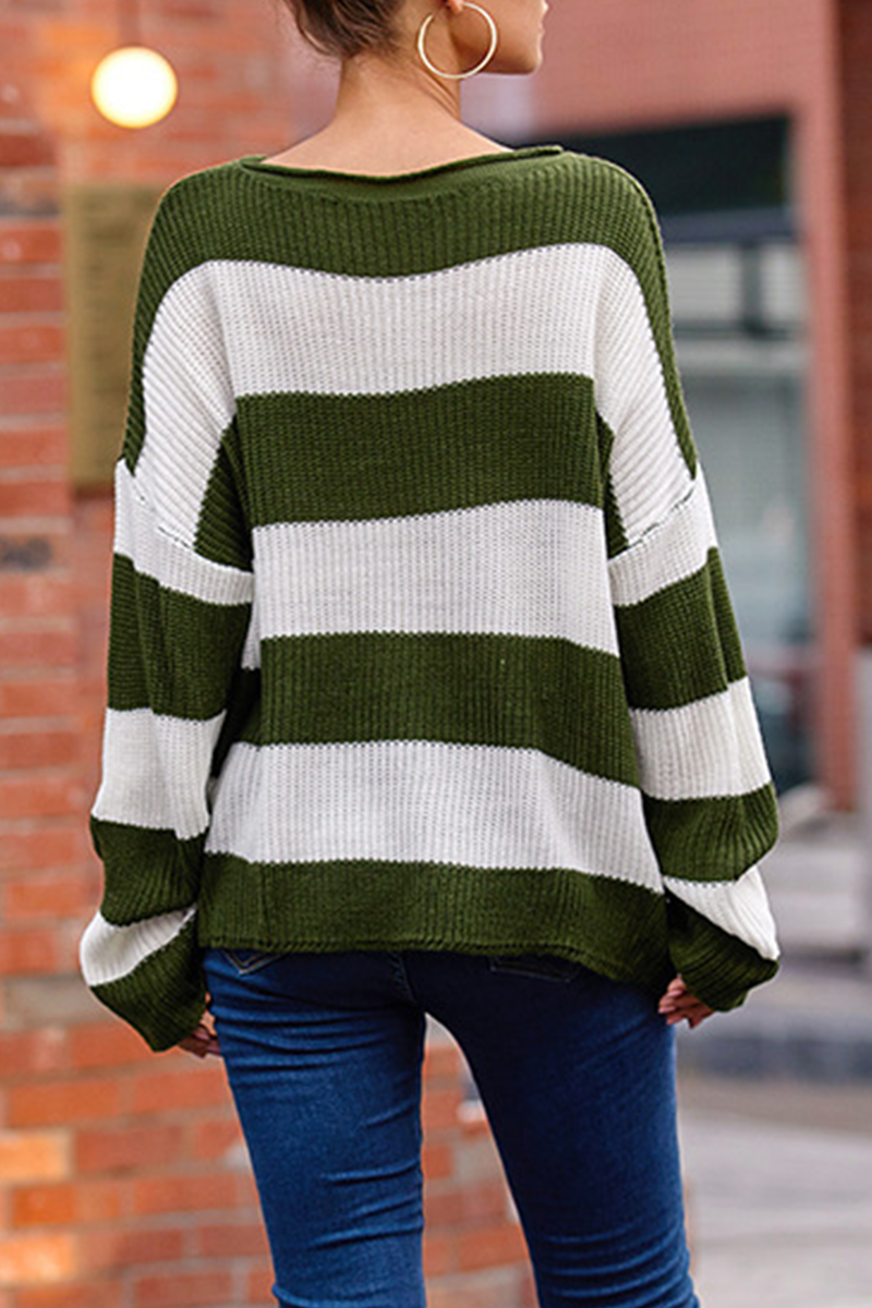 Polished Top with an Effortless Classic Look
