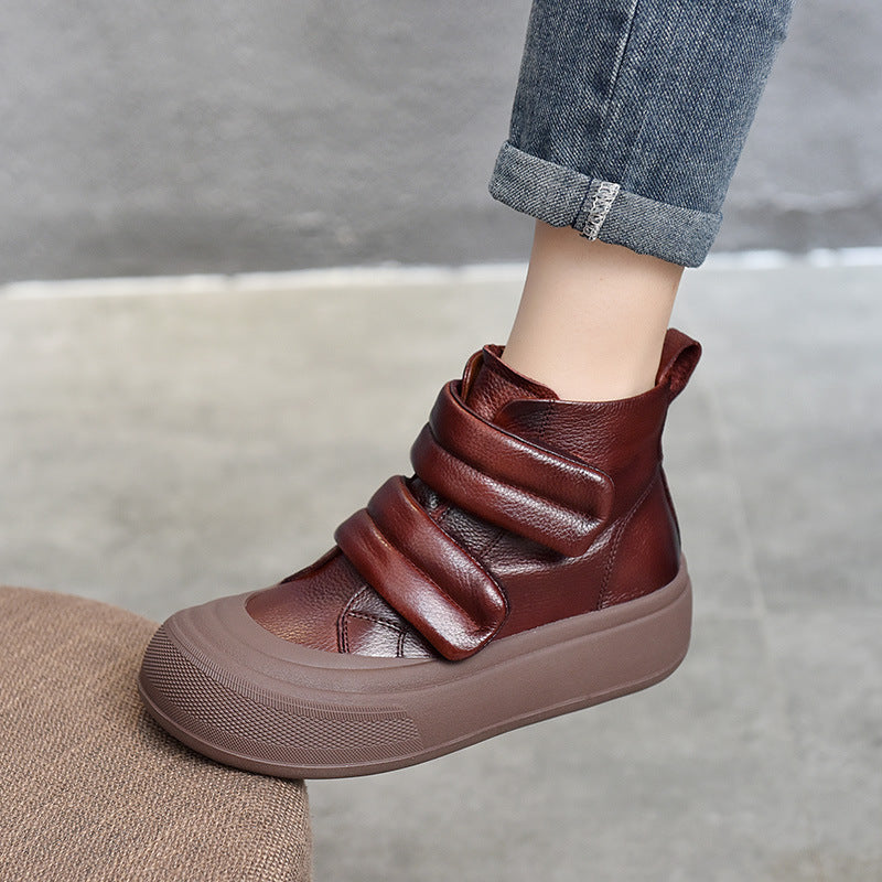 Polished Boots with an Effortless Classic Look