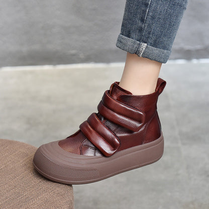 Polished Boots with an Effortless Classic Look