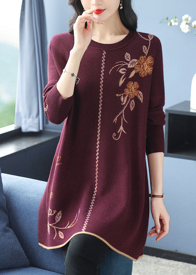 Classic Vintage Sweater with a Flattering Fit