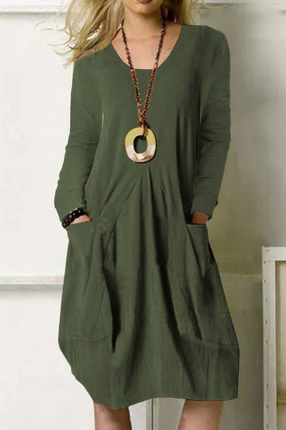 Beautifully Crafted Dress in a Classic Style