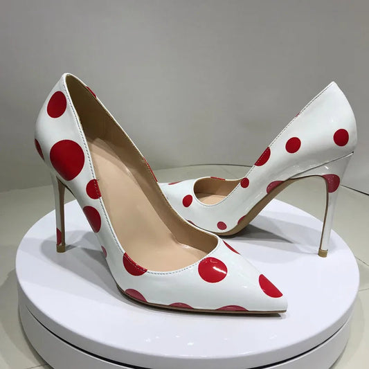 Classic Vintage Heels with a Flattering Fit
