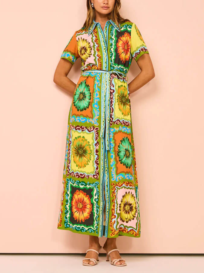 Sophisticated Dress with a Clean Classic Look