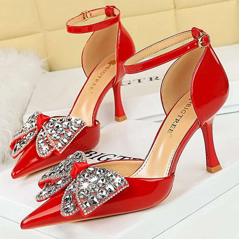 Classic Vintage & Enduringly Stylish Sandals