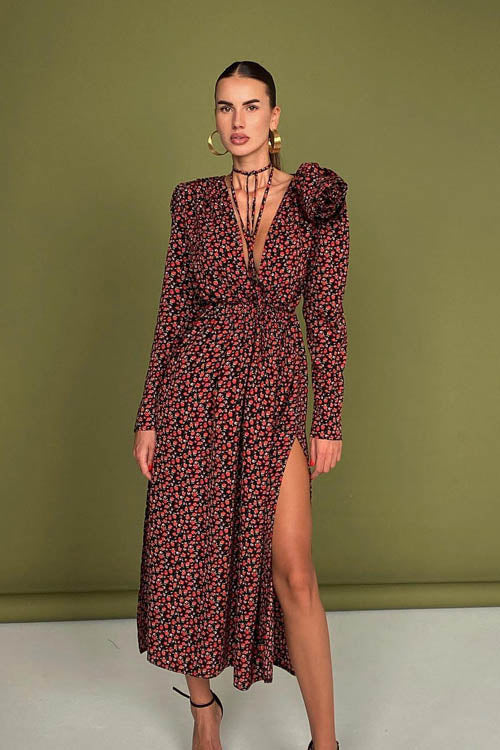 Elegantly Styled Dress for Everyday Wear