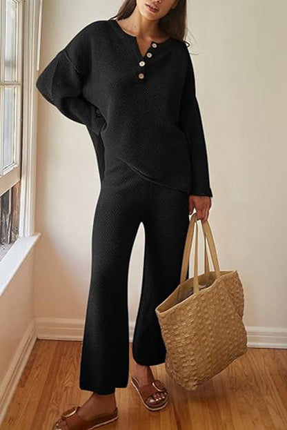 Beautifully Finished Top in a Timeless Design