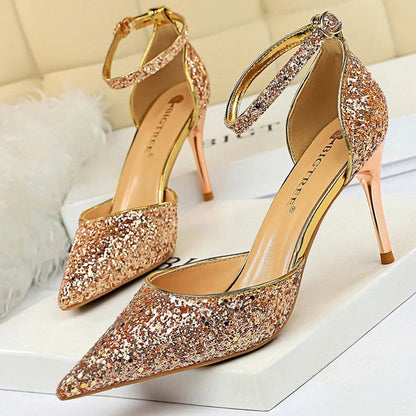 A Vintage Style Heels with Delicate Timeless Details
