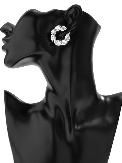 Well Tailored Garment with a Graceful Silhouette