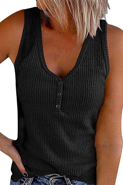 Effortlessly Elegant Top with a Timeless Design