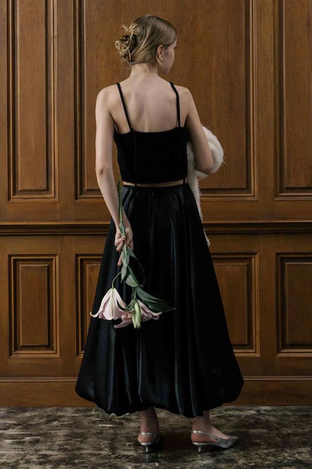 Classic Vintage & Enduringly Stylish Garment