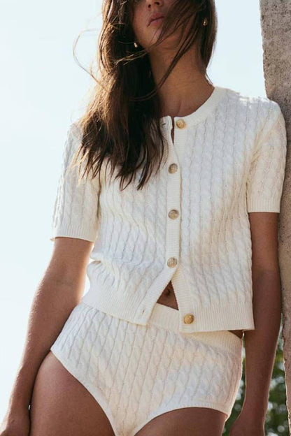 Classic Vintage & Enduringly Stylish Sweater