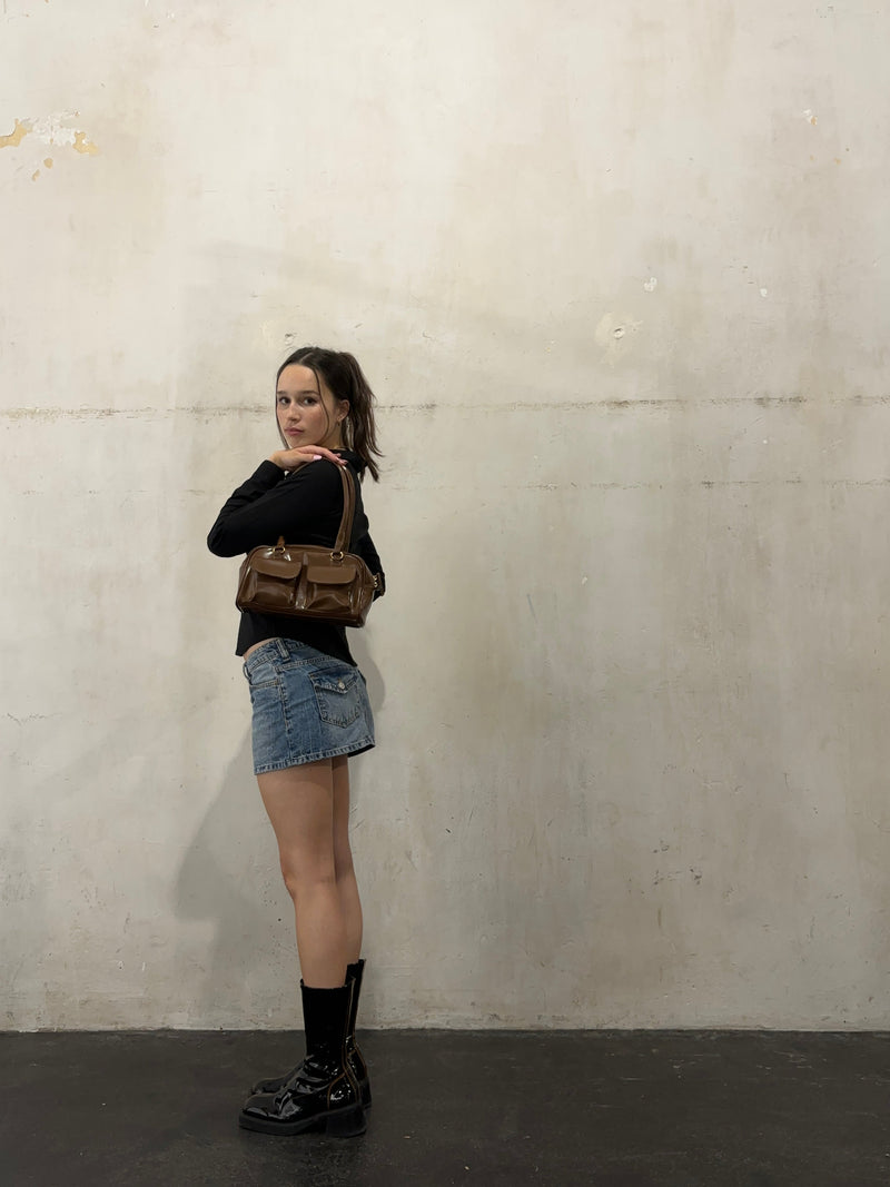 Polished Bag with an Effortless Classic Look
