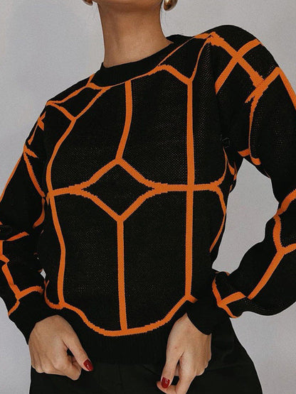 Well Tailored Sweater with a Graceful Silhouette