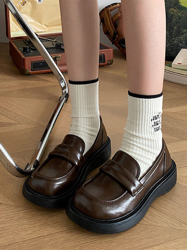 A Vintage Style Shoes with Delicate Timeless Details