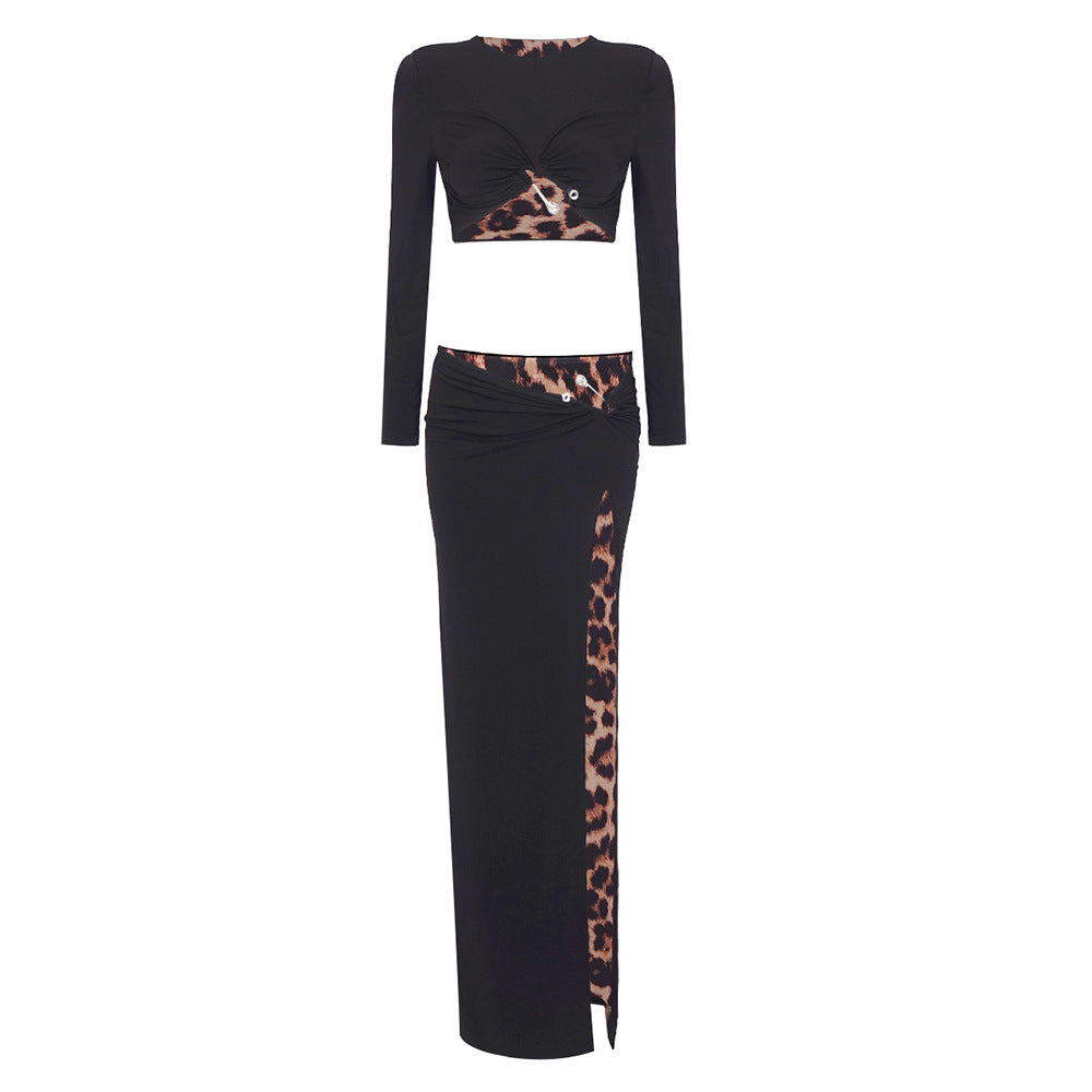 Sophisticated Garment with a Clean Classic Look