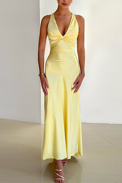 Gracefully Styled Dress for Any Occasion