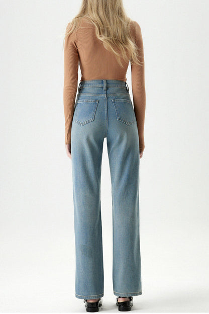 Sophisticated Pants with a Clean Classic Look