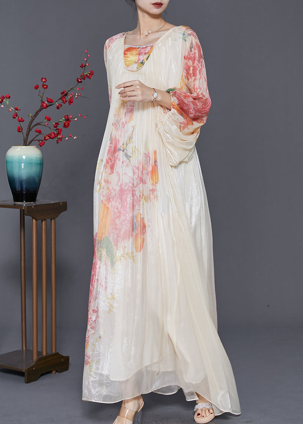 Gracefully Styled Dress for Any Occasion