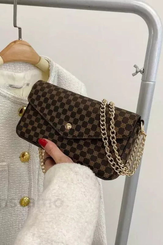 Beautifully Crafted Bag in a Classic Style