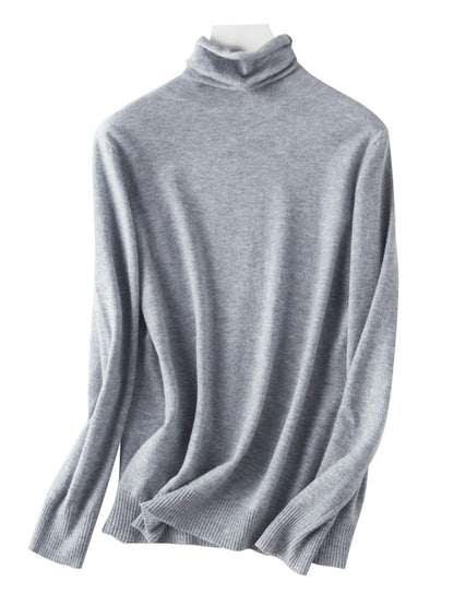 Beautifully Finished Sweater in a Timeless Design