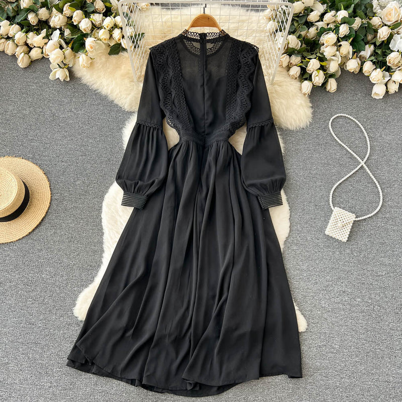 Classic Vintage & Enduringly Stylish Dress