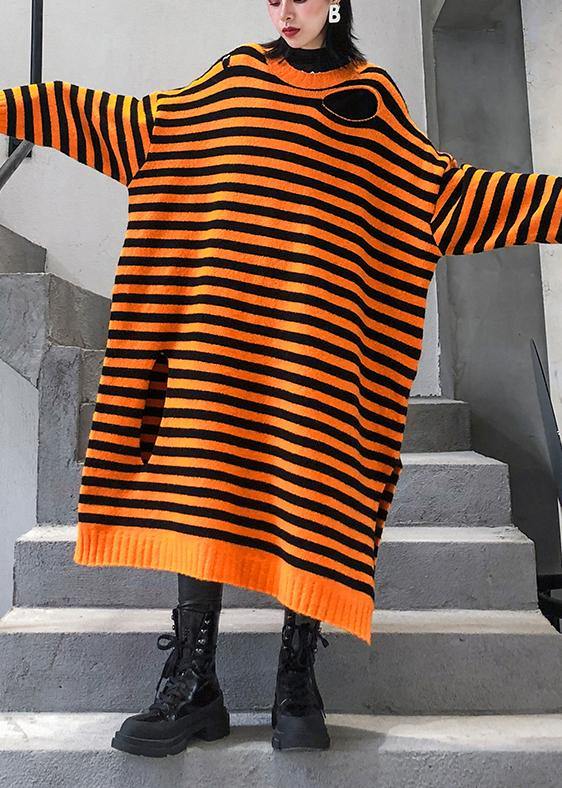 Well Tailored Sweater with a Graceful Silhouette