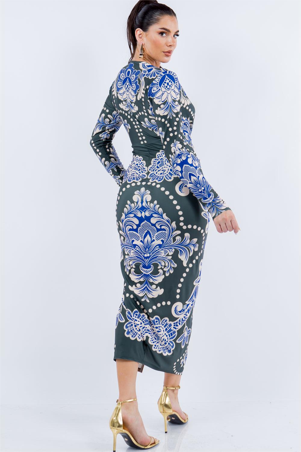 Sophisticated Dress with a Clean Classic Look