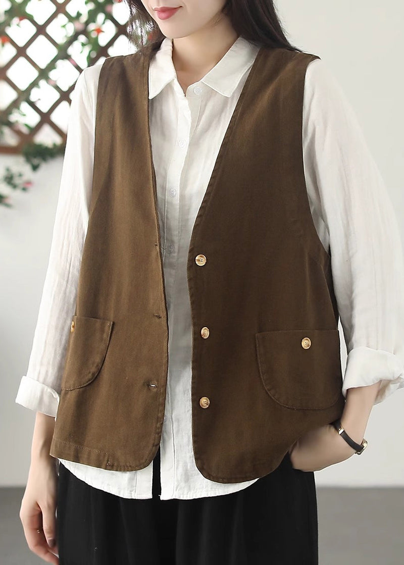 A Vintage Style Top with Delicate Timeless Details