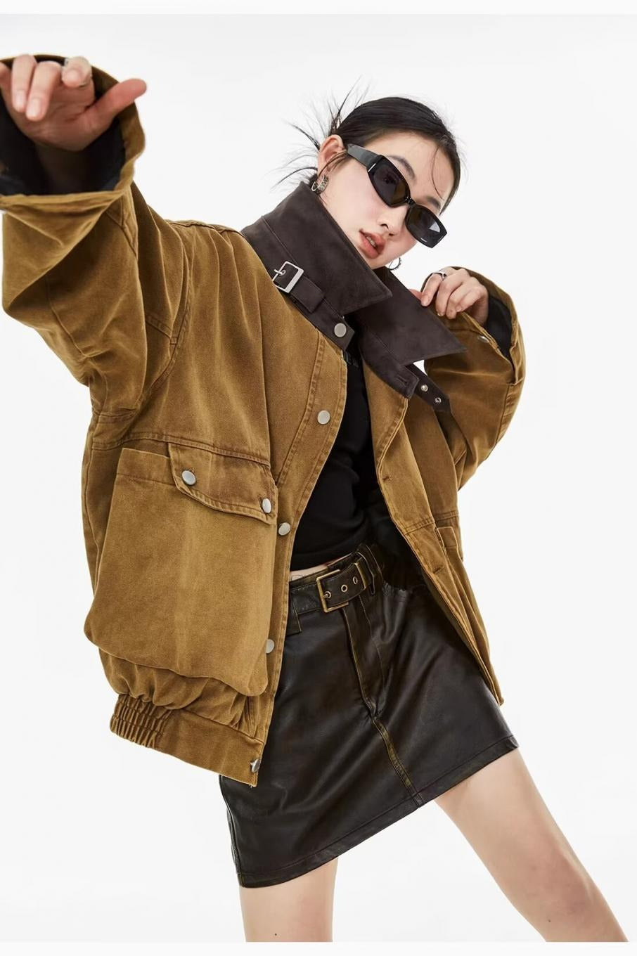 Well Tailored Jacket with a Graceful Silhouette